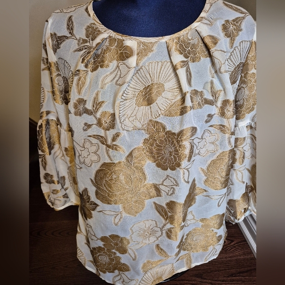 Ladies Floral Puff Sleeves Blouse 👚 - Picture 5 of 11